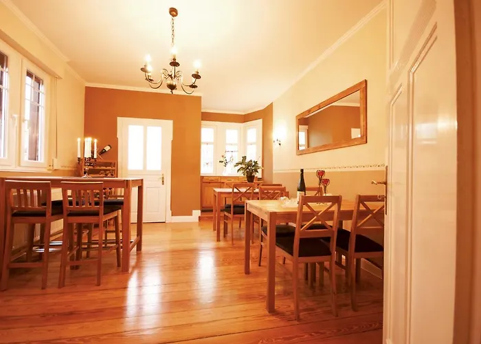 Wein- Und Feriengut Alfred Dahm Pünderich