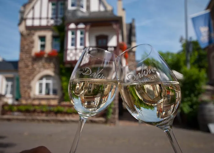 Wein- Und Feriengut Alfred Dahm Pünderich